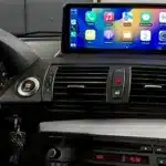Ecran CarPlay monté sur tableau de bord pour BMW Série 1